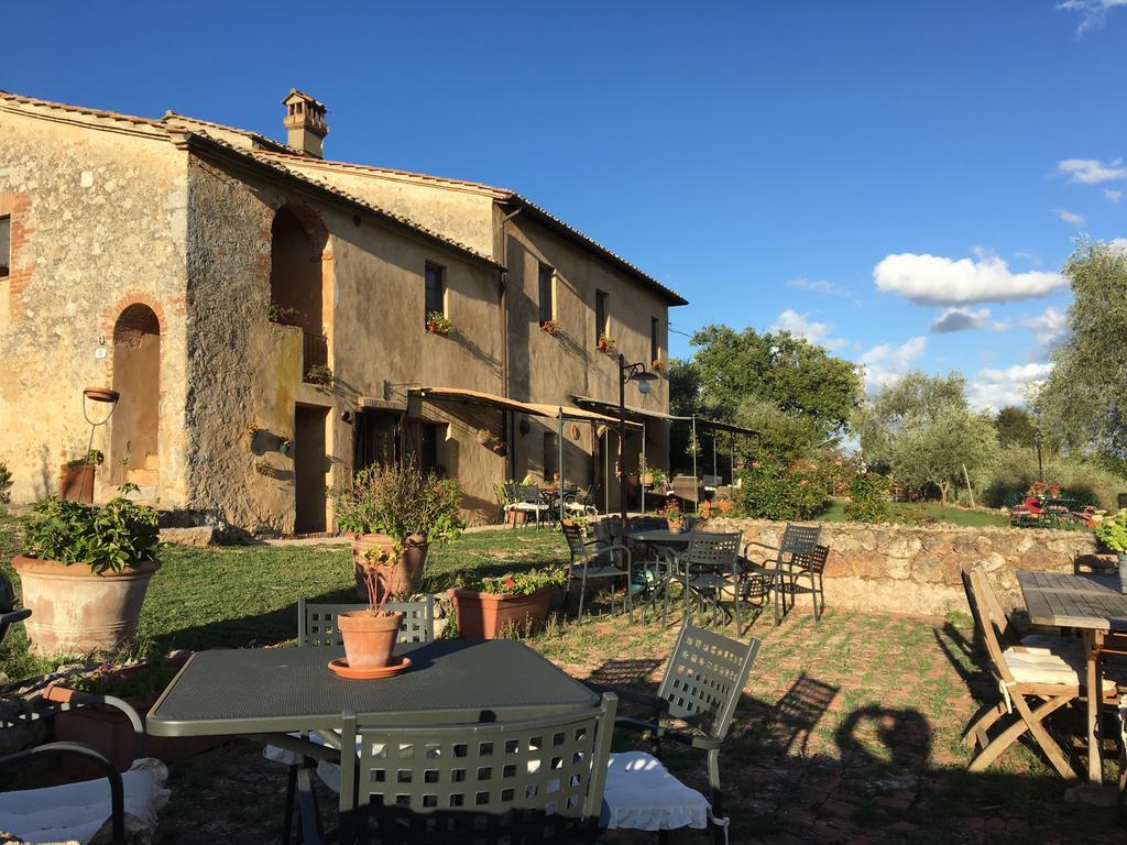 La Canonica Di San Michele Monteriggioni Exterior photo